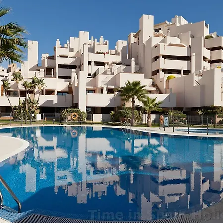 East Maewest Apartment Estepona